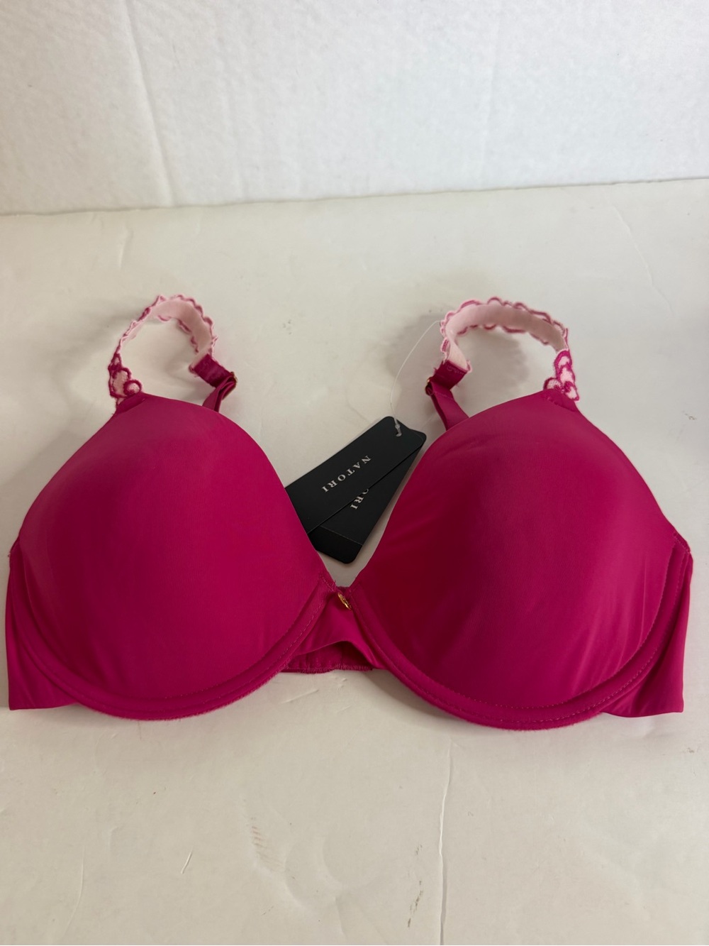 NWT Natori Pure Luxe Underwire Bra Custom Coverage Contour size 32C in pink